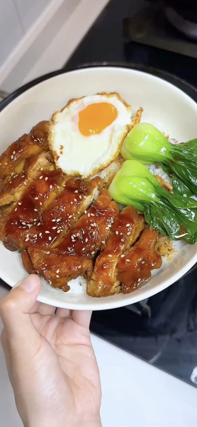 照烧鸡腿饭